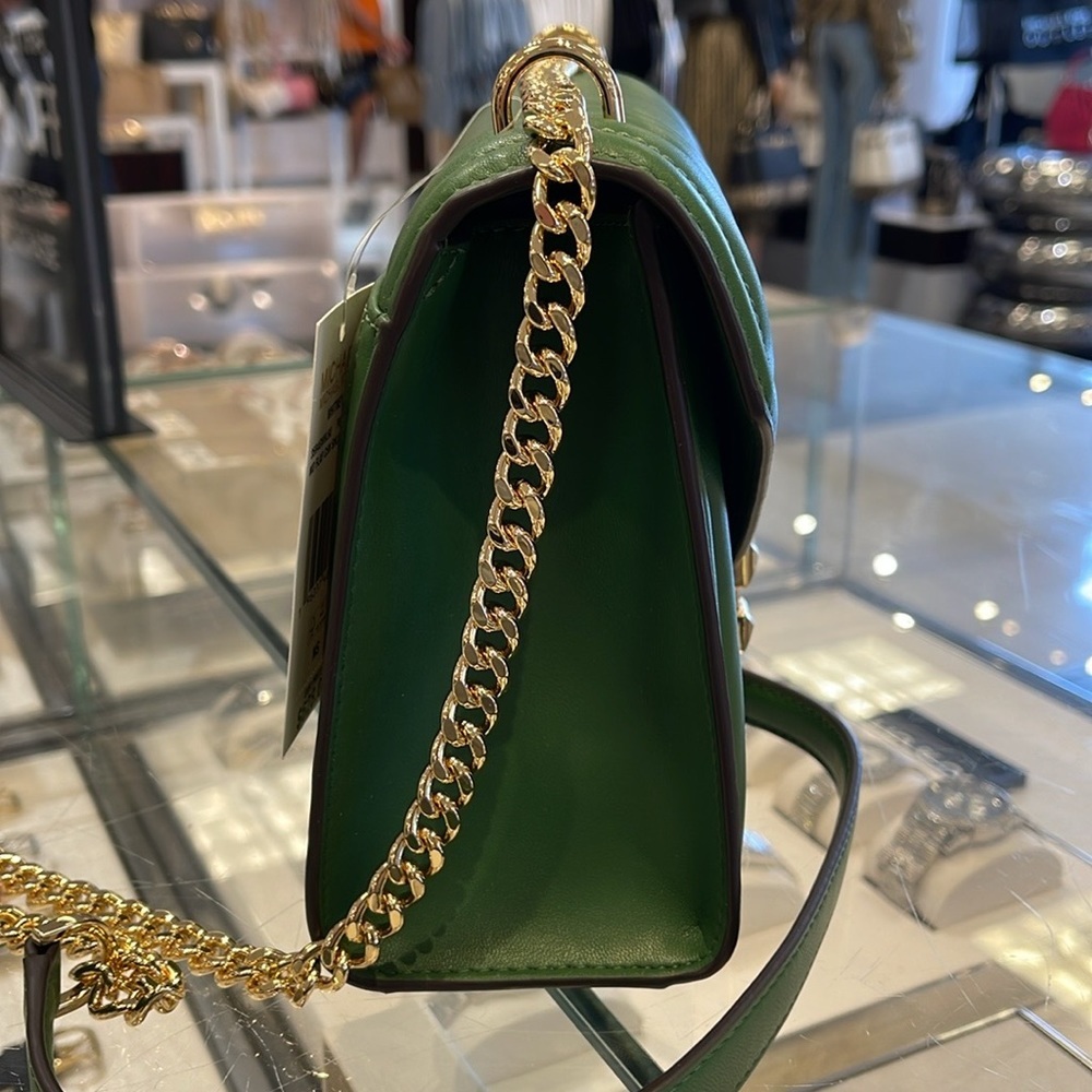 Michael Kors Whitney Medium Flap Chain Shoulder Bag
Fern Green
NWT - Picture 13 of 16